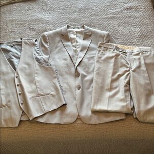 EuroSuit 3 Piece Men’s Suit